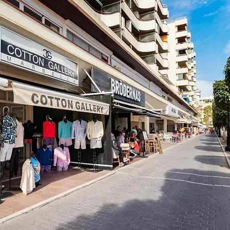 Apartment 208, Close To The Beach, 2 Bedroom,golden Mile Marbella